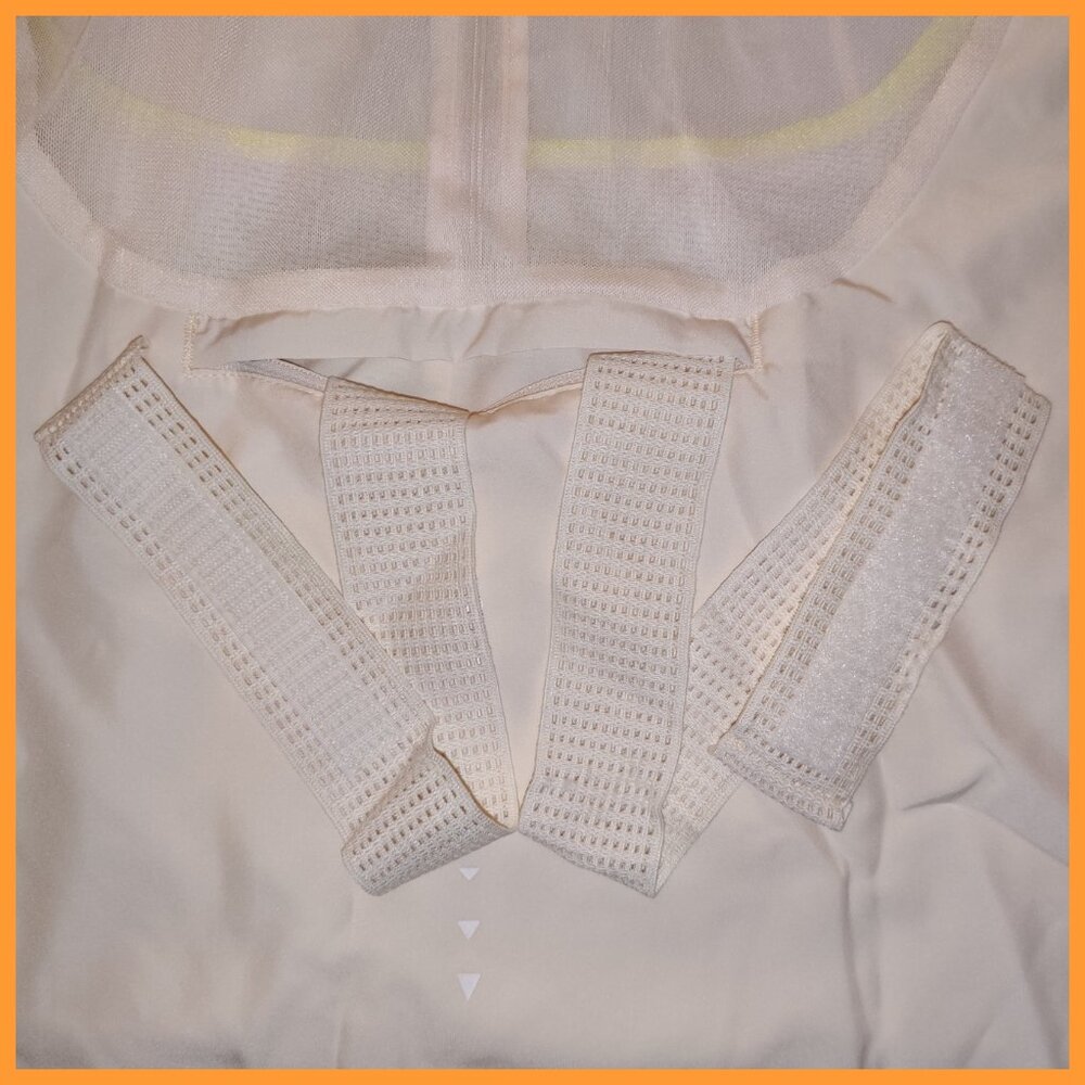 NWT Nike Icon Clash Packable Running Jacket CU8416-110 Beige Women's Plus 3X - Picture 10 of 16